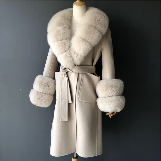 Luxury Women’s Cashmere and Wool Coat with Genuine Fur Collar