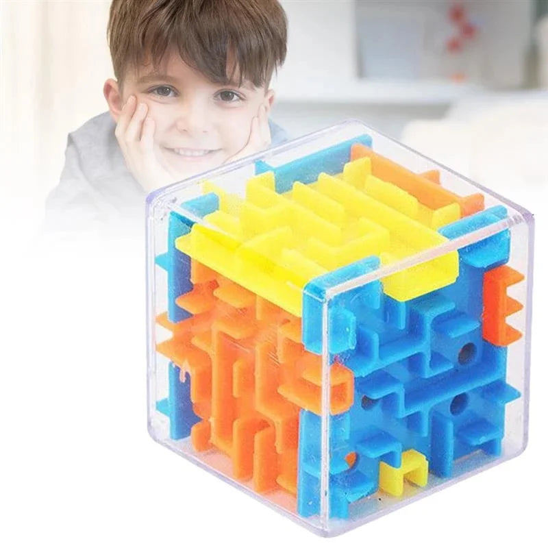 Mini 3D Maze Magic Cube (puzzle game)