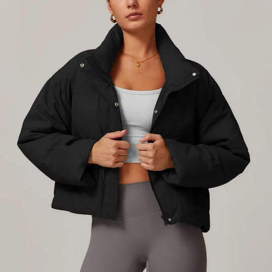 Short Down Jacket – Lightweight Warmth & Modern Style